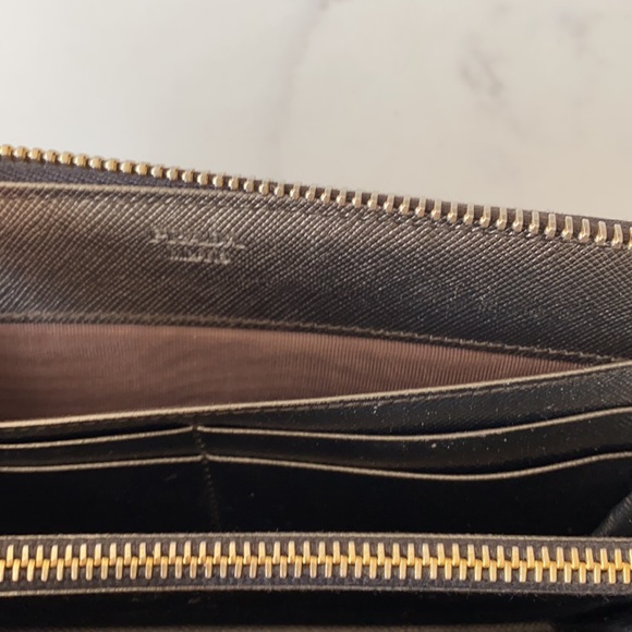 Prada Saffiano Wallet in Gold/Gunmetal - Picture 6 of 10